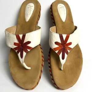 Clarks Artisan Collection Thong‎ Sandals Flower Accent Comfort Slides size 8